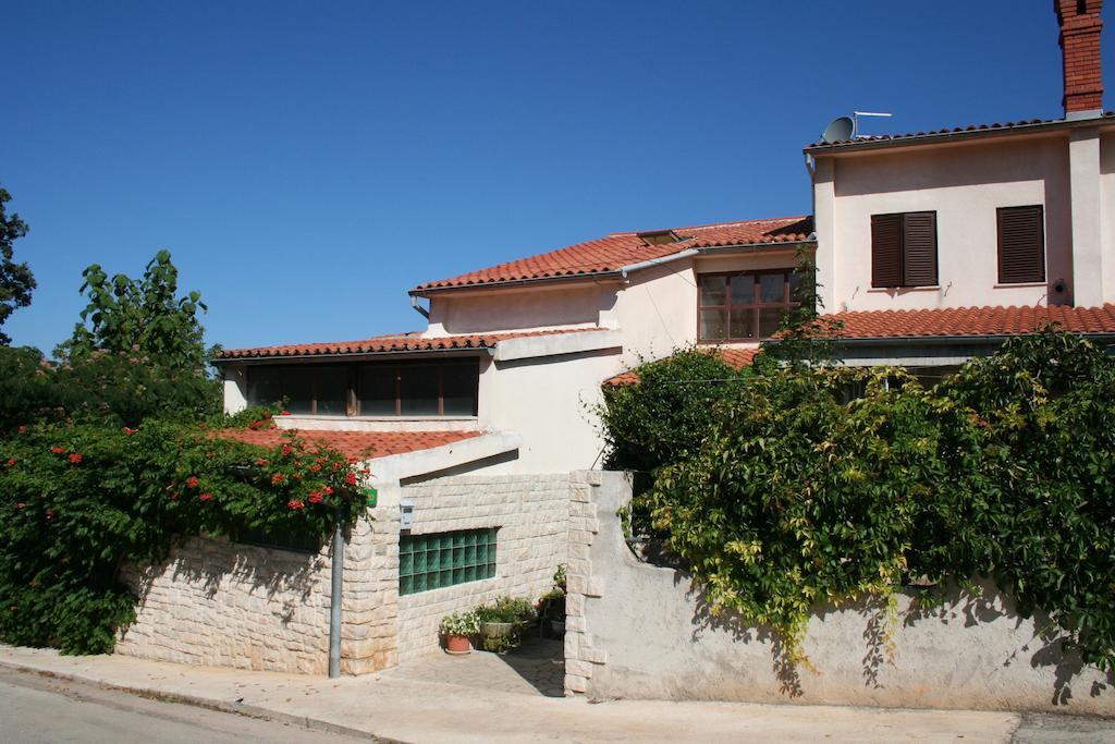 Apartments Mare Pola Camera foto